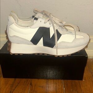 New Balance 327 shoes